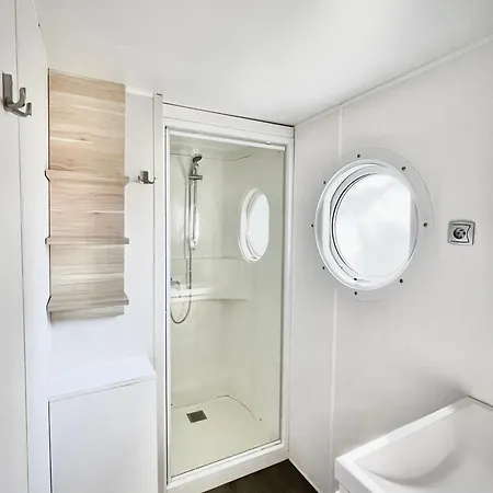 Aircon Deluxe Mobilhome Near Europapark